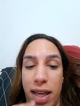 ofjuliaa online show from 03.16.26