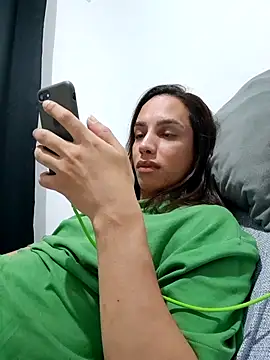 ofjuliaa online show from 05.01.26