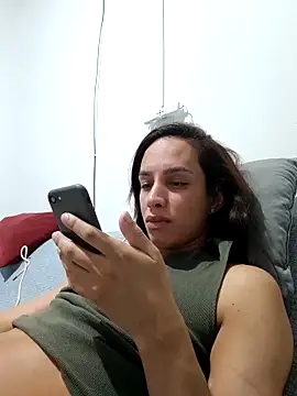 ofjuliaa online show from 05.05.26