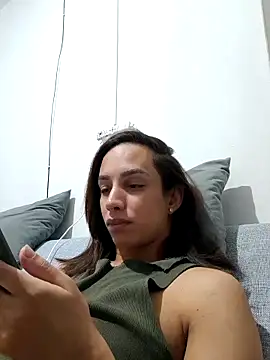 ofjuliaa online show from 05.07.26