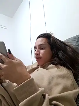 ofjuliaa online show from 05.30.26