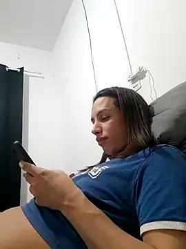 ofjuliaa online show from 06.07.26
