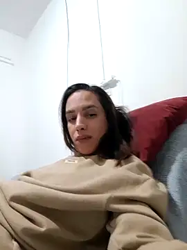 ofjuliaa online show from 06.11.26