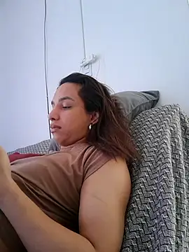 ofjuliaa online show from 07.05.26