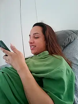 ofjuliaa online show from 07.27.26