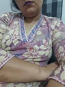 piryasharma005 online show from 05.08.26