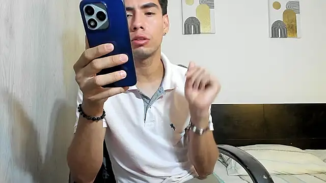 Snapshot of JAAMESSBROWN chatting on 03.09.26 JAAMESSBROWN online show from 03.09.26