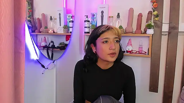 MeowMota  online show from 04.21.26
