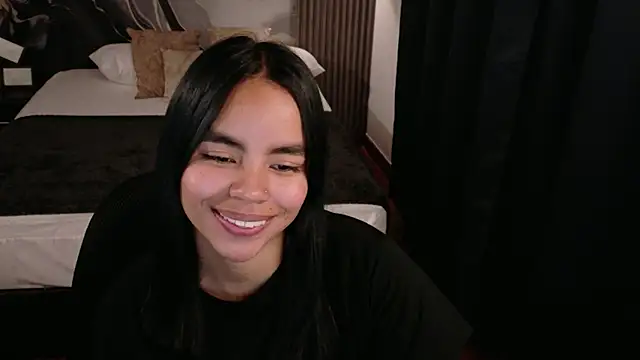 SofiaMante  online show from 04.21.26