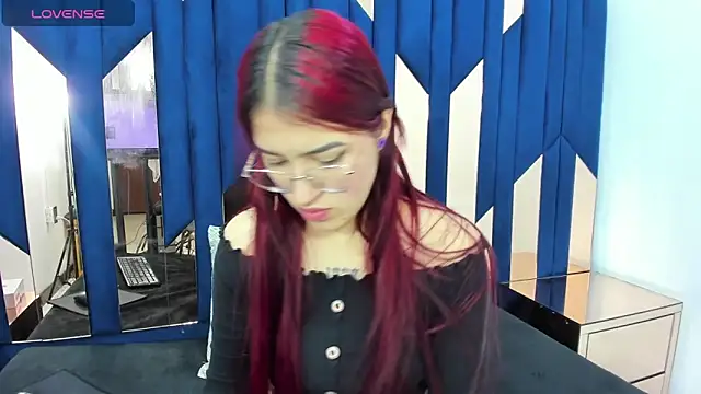 luisa girlssex online show from 02.18.26