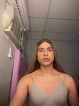 Snapshot of sammyhil chatting on 02.12.26 sammyhil online show from 02.12.26