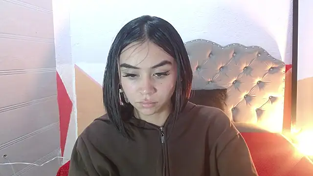 sofiaspring online show from 06.26.26