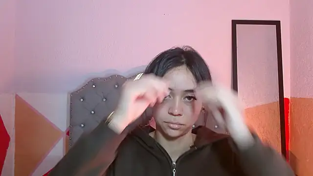 sofiaspring online show from 07.08.26