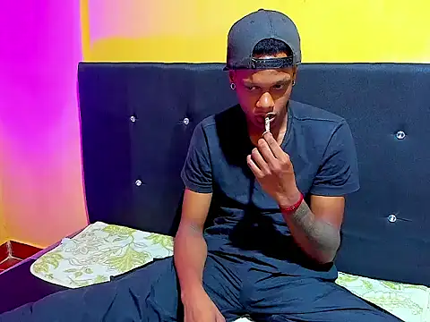 aunstin mohamme online show from 01.14.26