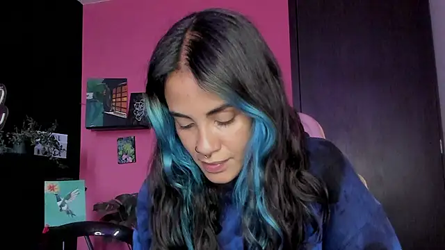 Snapshot of azula_lillet chatting on 03.06.26 azula lillet online show from 03.06.26