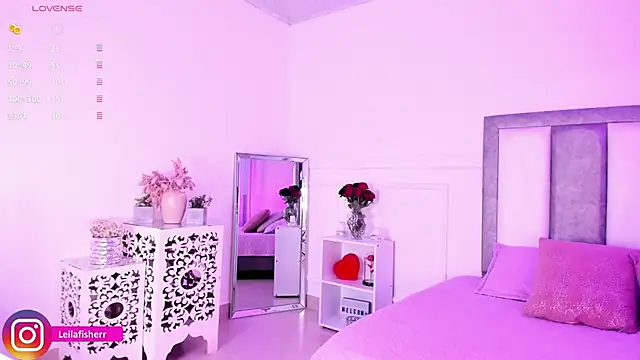 Leilafisherr online show from 03.04.26