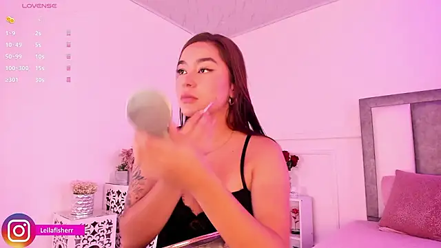 Leilafisherr online show from 03.17.26