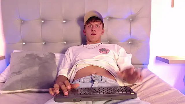 johnny blake  online show from 01.07.26