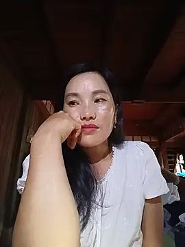 Snapshot of yu--yo chatting on 07.25.26 yu--yo online show from 07.25.26