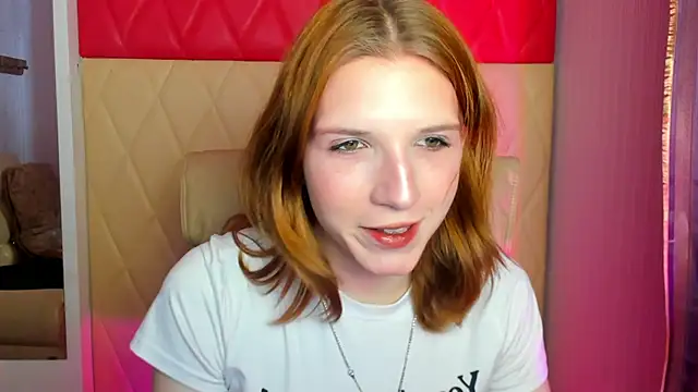 Snapshot of AlicexPrincess chatting on 03.24.26 AlicexPrincess online show from 03.24.26