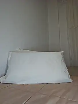 Angelmoon04 online show from 04.22.26