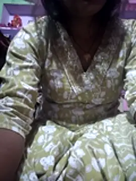 Nilam cute online show from 05.04.26