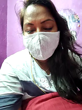 Snapshot of Tamil_Hot_Priya chatting on 02.14.26 Tamil Hot Priya online show from 02.14.26