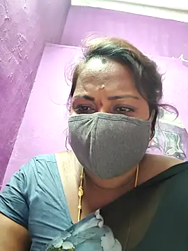 Snapshot of Tamil_Hot_Priya chatting on 03.10.26 Tamil Hot Priya online show from 03.10.26