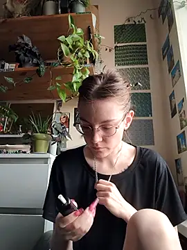 Shy Bamby online show from 06.30.26