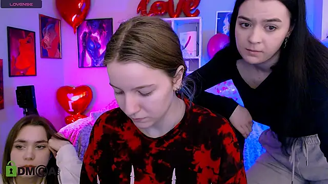 Snapshot of monica_xcx chatting on 02.14.26 monica xcx online show from 02.14.26