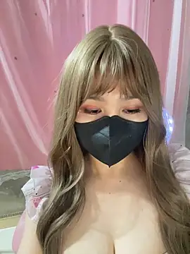 Snapshot of -Violet-t chatting on 06.16.26 -Violet-t online show from 06.16.26