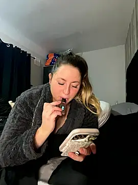 AvaMayXoX online show from 01.08.26