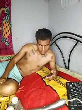 Moreno141224 online show from 04.15.26