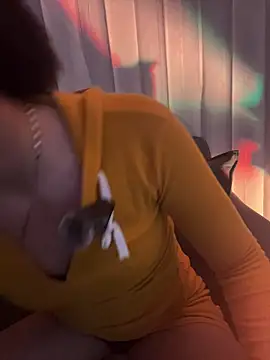 Snapshot of _Queen_love2 chatting on 03.14.26 Queen love2 online show from 03.14.26