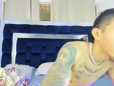 Snapshot of Scook_Gray_ chatting on 03.13.26 Scook Gray online show from 03.13.26