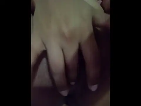 Snapshot of meganparixx chatting on 02.16.26 meganparixx online show from 02.16.26