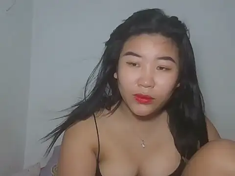 Snapshot of Zyeiii chatting on 02.22.26 Zyeiii online show from 02.22.26