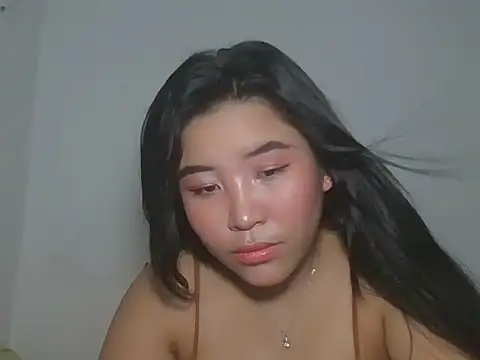 Snapshot of Zyeiii chatting on 03.06.26 Zyeiii online show from 03.06.26