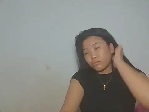 Zyeiii online show from 04.29.26