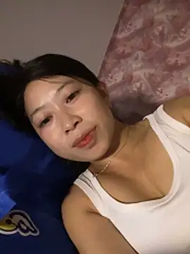 Snapshot of Mayly_lucky2 chatting on 06.29.26 Mayly lucky2 online show from 06.29.26