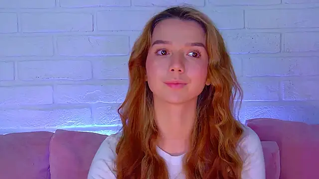 Snapshot of VanessaVienne chatting on 03.06.26 VanessaVienne online show from 03.06.26