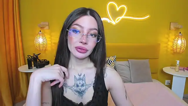 IvyDainty online show from 05.03.26