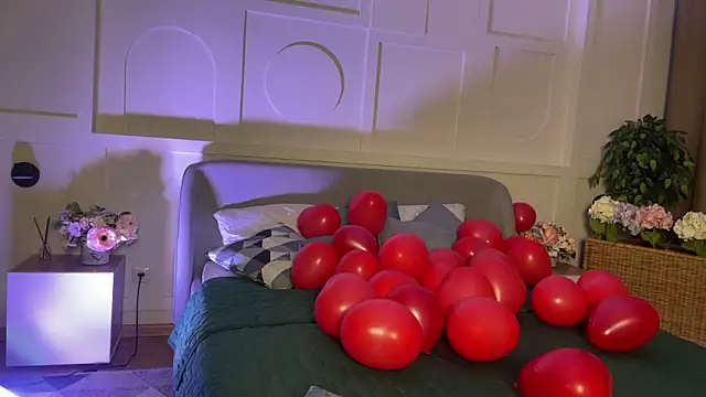  SilkyShadow  online show from 02.15.26