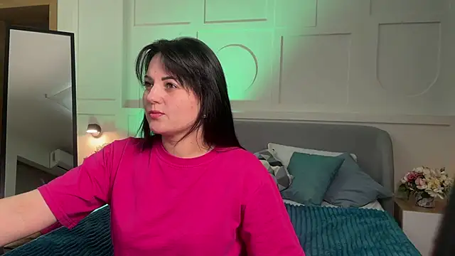  SilkyShadow  online show from 04.21.26