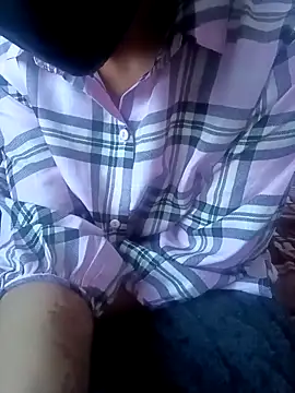 Snapshot of eddy_girl chatting on 02.14.26 eddy girl online show from 02.14.26