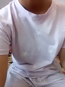 Snapshot of eddy_girl chatting on 03.06.26 eddy girl online show from 03.06.26