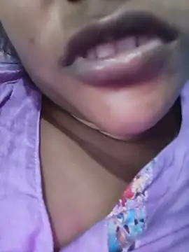 Snapshot of Desi_Nil_pori chatting on 05.19.26 Desi Nil pori online show from 05.19.26