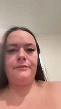 Snapshot of carinabro10 chatting on 06.01.26 carinabro10 online show from 06.01.26