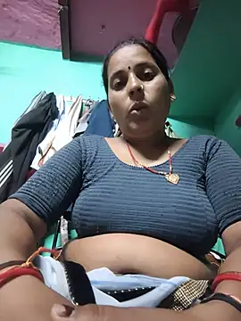 Snapshot of Reena_lodha chatting on 05.18.26 Reena lodha online show from 05.18.26