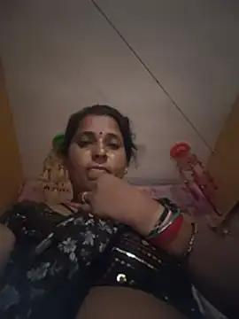 Snapshot of Reena_lodha chatting on 07.07.26 Reena lodha online show from 07.07.26